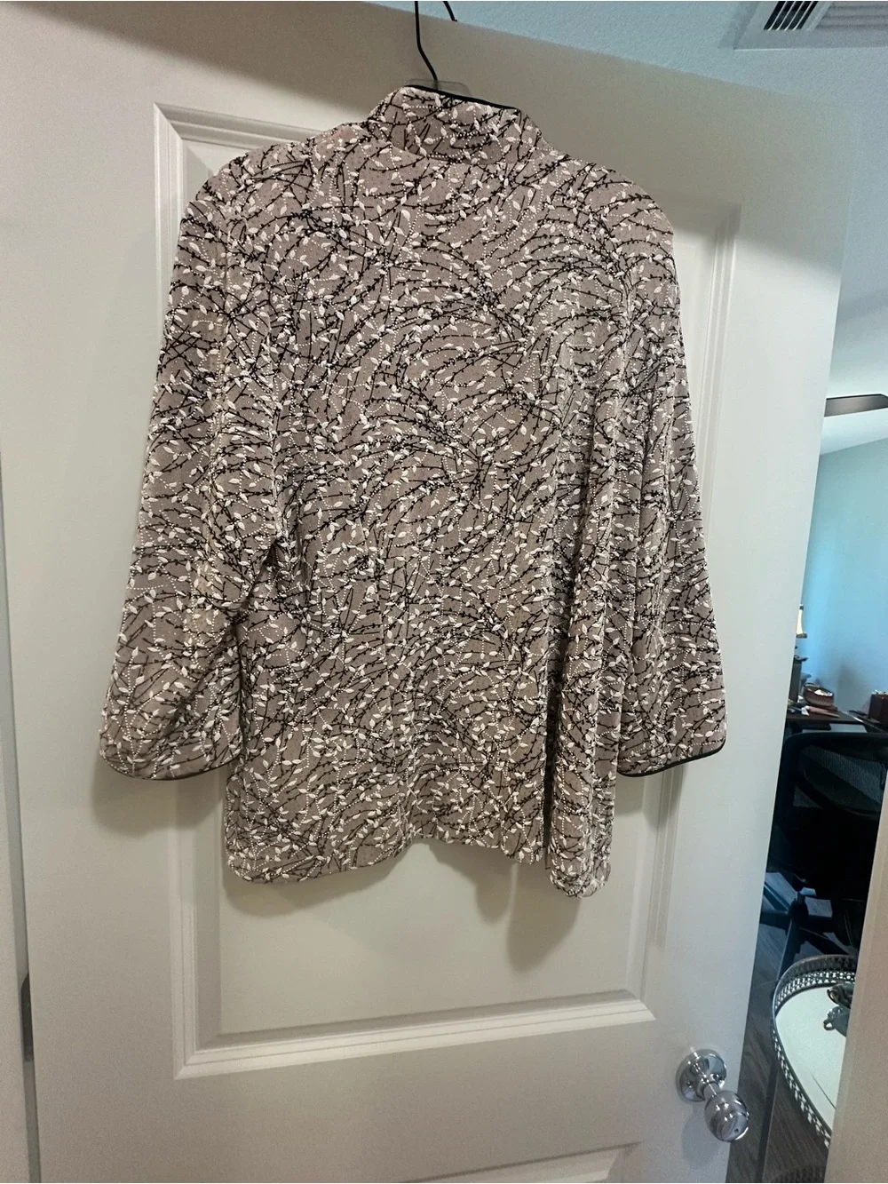Alex Evenings tank and jacket - Picture 2 of 5